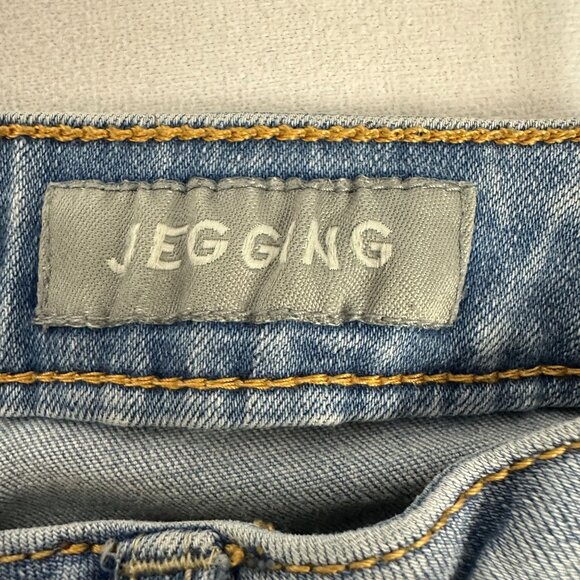 Aeropostale Light Wash Jeggings Womens Size 6 Comfortable Stretch Denim Jeans - Picture 5 of 5